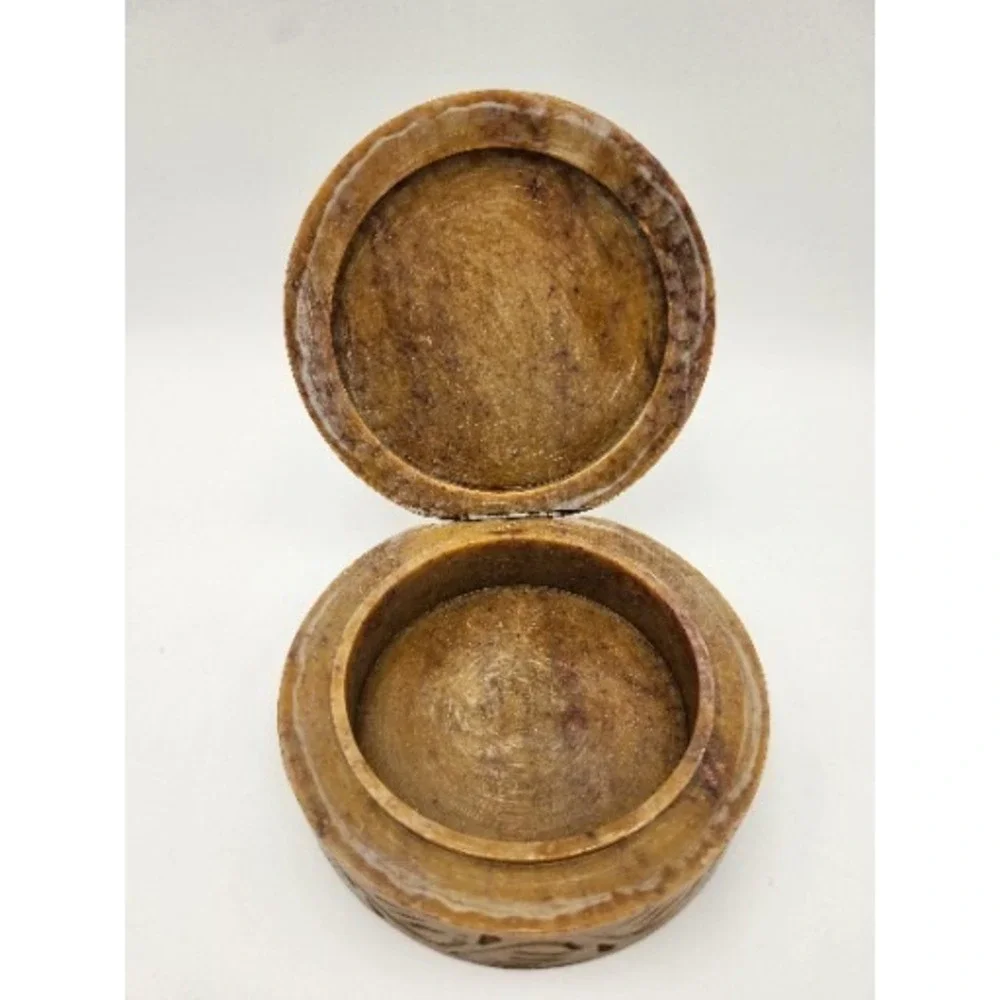 Vintage Carved Soapstone Hinged Round Trinket Jewelry‎ Keepsake Box With Lid